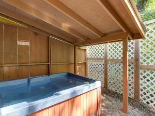 Affordable cabin-hot tub & near PF Parkway! - 8