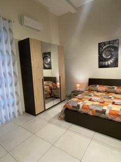 Casa Encanto - Naples - 1