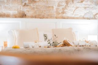 SUITE IN GROTTA - Apulian sweet house - 50m dal porto & centro storico - Trani - 2