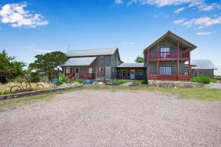 Swing On Inn - Dripping Springs - 5