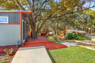 The Cottage at Starlight Meadow - Wimberley - 4