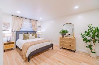 Emerald Escape - UNR & Pet Friendly - Reno - 1