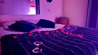 LOV'ARDECHE - Gîte Balnéo Glamour - Lussas - 9
