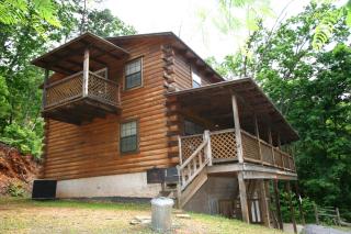 MEDICINE MAN is a COZY log cabin with hot tub, mountain view, and pool table! - Sevierville - 6