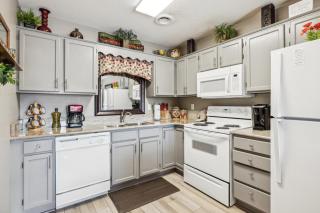 WP351 Whispering Pines - 8