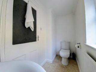 Four Bedroom House by Brookland Stays Serviced Accommodation Short Lets Brighton & Hovewith Free WiFi - Brighton et Hove - 4
