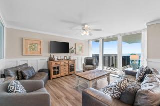 Pelican Walk 501 - 9