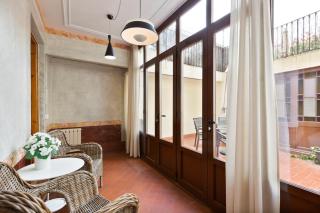 Verdaguer Apartments by Central - 5