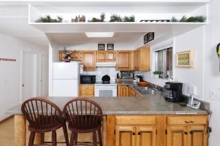 Pool table, hot tub, dogs welcome, 4 bedrooms! - 1