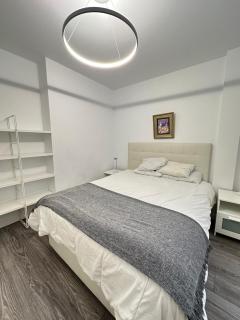 The Balboa Hideaway Seasonal - Madrid - 2