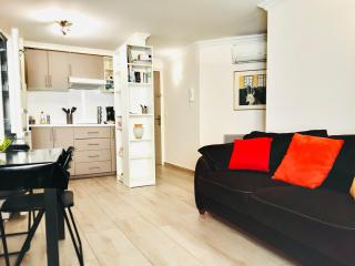 Le Cocon sètois, Clim, patio et garage pour véhicule type golf, Linge de lit et serviettes inclus - Sète - 8