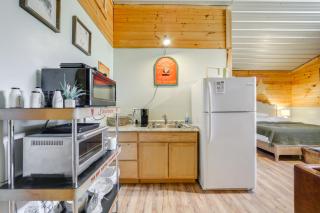 Waynesville Studio with Fire Pit and Mountain Views! - 1