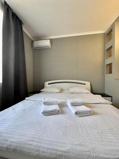 ApartPoltava Світлі та стильні апартаменти в центрі Полтави біля театру Гоголя, ЦУМ, банківський чек - Poltava - 9