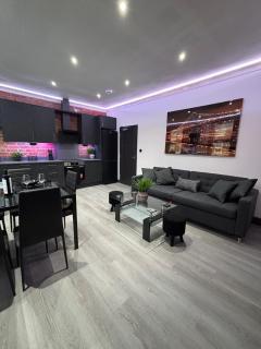 Luxury Living in Reading Town Centre - 1