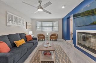New Nautical Home, Secluded Pool, BBQ, Near Beach - Merritt Island - 0