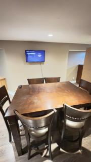 Cozy 2 Beds Basement Suite - Windsor - 6