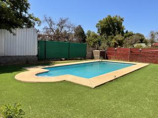 Cabaña con piscina y quincho para 5 personas - Olmué - 8
