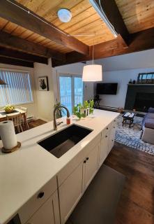 Cozy Ski Chalet in the Heart of the Poconos - 4