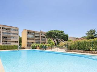 Studio cabine avec piscine, parking privatif, loggia et accès plage à pied - Sainte-Maxime - FR-1-226-534 - Sainte-Maxime - 9