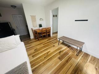 Cozy place Near Design District - 1 - 3