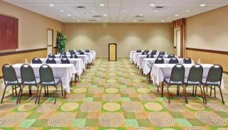Holiday Inn Bloomington-University Area by IHG - Bloomington - 7