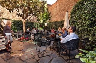 Olivia Plaza Hotel - 6