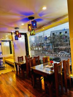 Hotel De Clark - Free Airport Drop for Minimum 05 Nights Stay - 5 mins from IGI & Domestic Airport Delhi - Neu-Delhi - 7