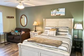 Villa On The Green - Partial Condo - Southport - 1