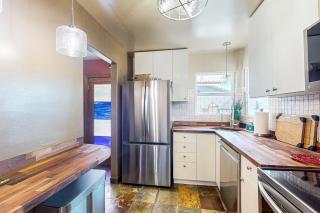 Suncatcher Haven - Phoenix - 5
