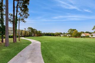 Villa On The Green - Full Condo - Southport - 4