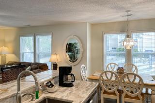 Villa On The Green - Mini Suite - 3