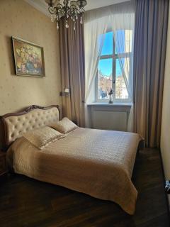 V.I.P.Apartmens Rynok Sqr.19 - 1