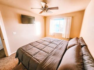 Hot Tub, King Beds, Pet Friendly Close to I25 - 9