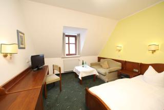 Hotel-Landgasthof Schuster - Greding - 1
