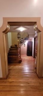 Elegante Casa de 4 dormitorios en el centro historico con hermosos muebles y free parking - Cuenca - 5