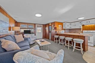 5817 - Bunch of Fun - Nags Head - 4