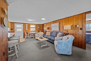 5817 - Bunch of Fun - Nags Head - 3