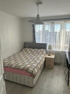 Cosy 2-Bedroom Flat in Finsbury Park, Modern, Convenient & Close to Central London! - Londra - 2