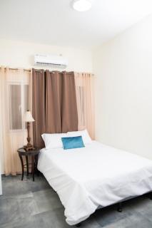 Townhouse - Centrico - Modern - 3 hab - Patio - San Pedro Sula - 3