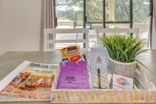 Bright Miramar Beach Condo - Walk to Beach! - Destin - 4