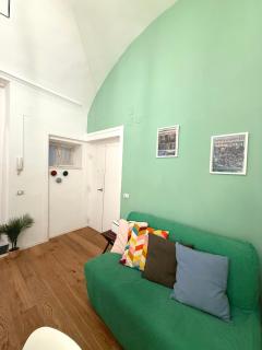 Fiftythree house - in the heart of Napoli - Naples - 5