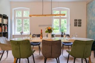 Wald- und Seeidyll im historischen Forsthaus - Neuruppin - 1