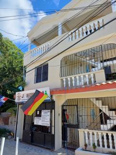 Dona Beba Guesthouse - La Caleta - 8