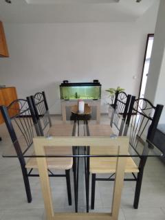 Apartamento T1, amplo e arrejado - 1