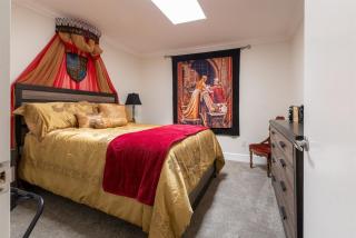 Poker and Golf Club, Stream movies & Sports - San Diego - 2