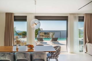 Villa Freedom with tennis court, infinity pool and sauna - 1