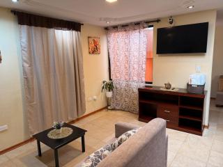 Comfortable apartment Close to Downtown and Disney Plus - Cuenca - 4