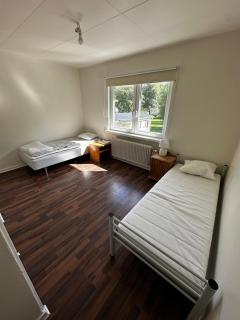 Stor lägenhet med 5 sängar! - 8