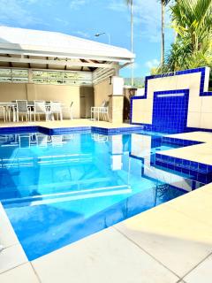 Luxury House on Clifton Beach with Heated Saltwater Swimming Pool - Clifton Beach - 0