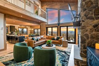 Epic Views, 9Mi SR, GameRm, Theatre, HTub, Sauna - 9